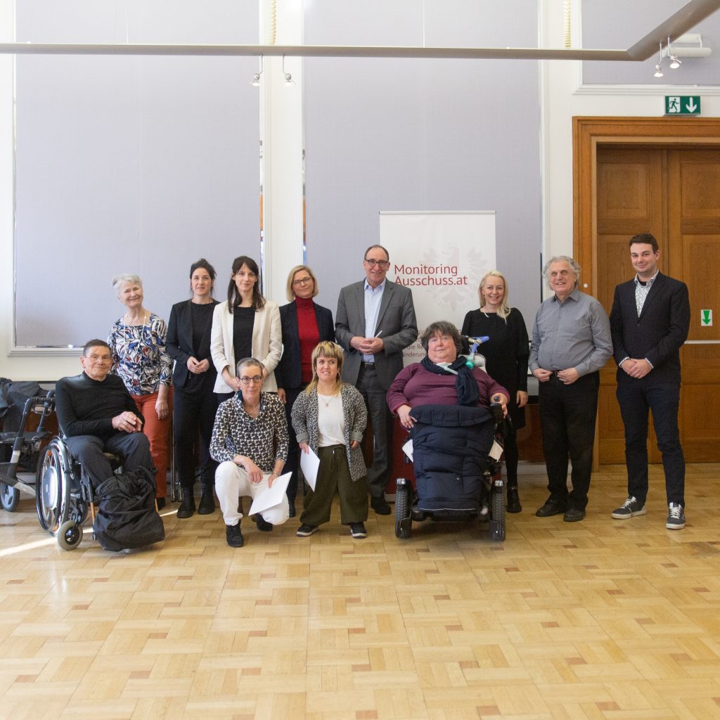 Gruppenfoto des MA mit Minister